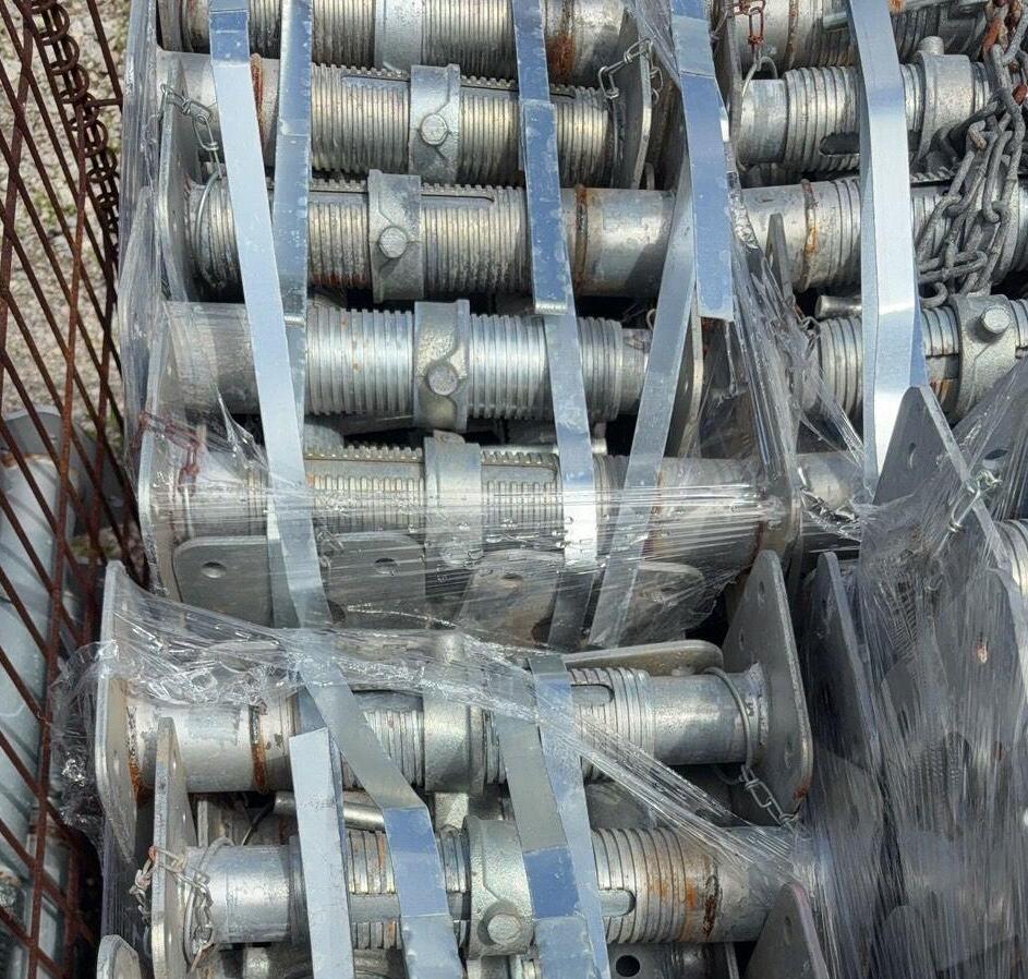 新古品_型枠パイプサポート_10s