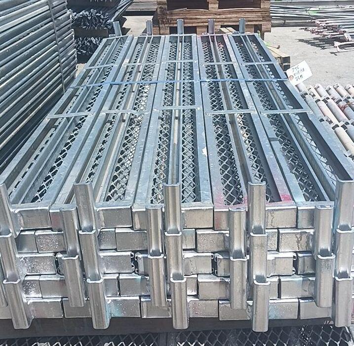 中古_クサビA_センター踏板1518