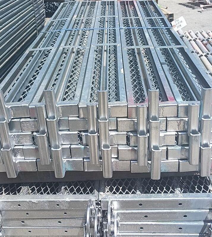 中古_クサビA_センター踏板1518