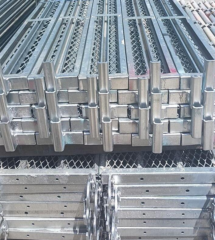 中古_クサビA_センター踏板1518